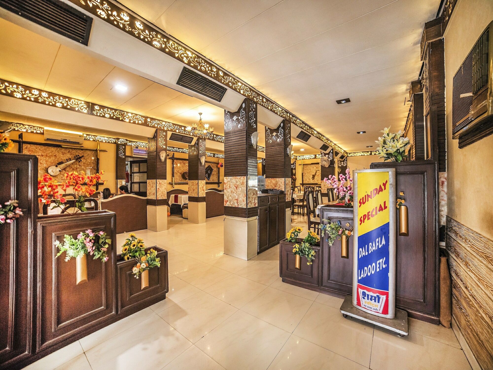 Fabhotel Santoor Geeta Bhawan Square Indore Dış mekan fotoğraf