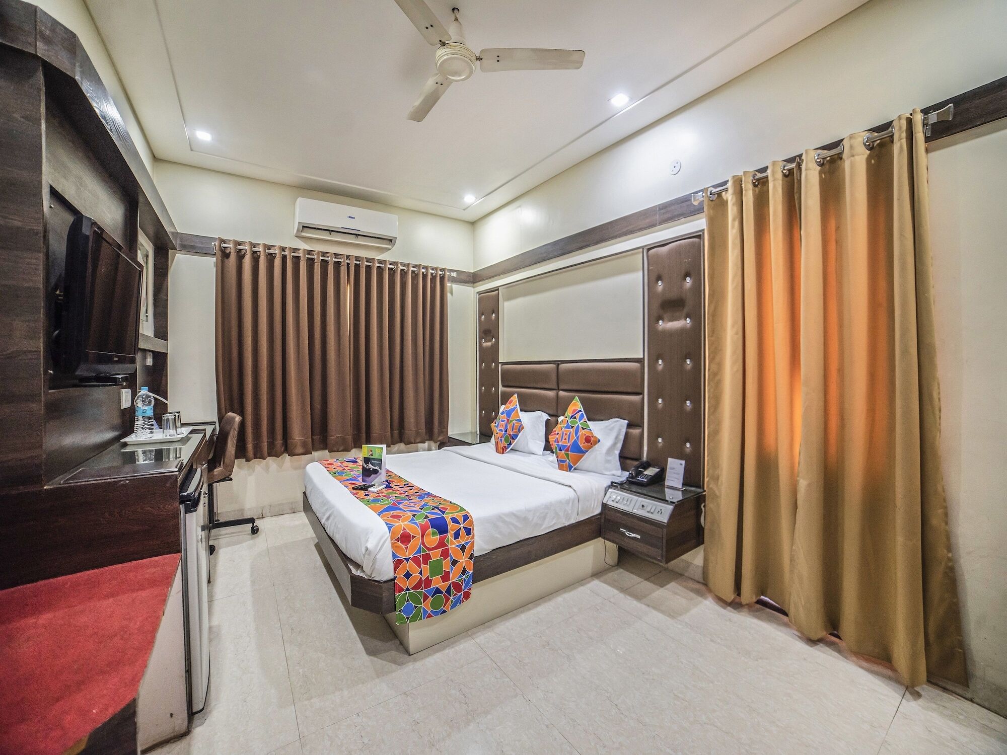 Fabhotel Santoor Geeta Bhawan Square Indore Dış mekan fotoğraf